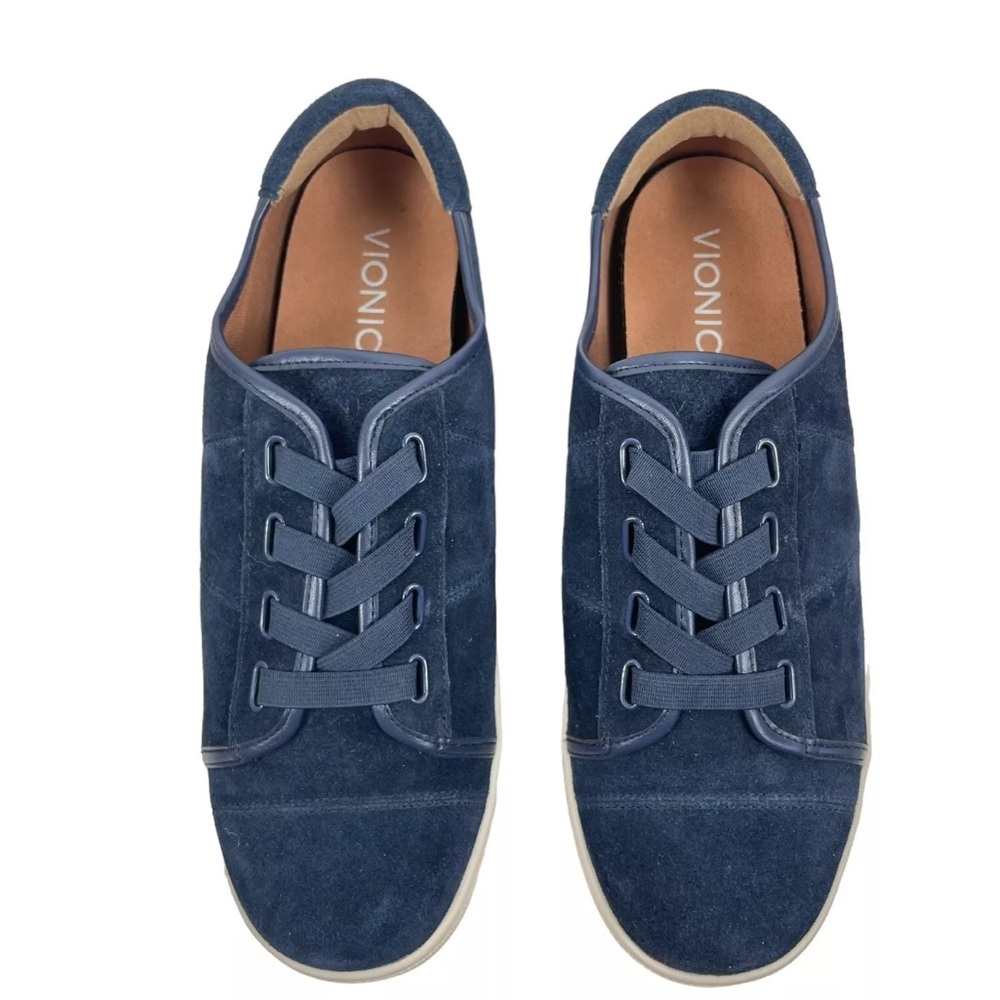 Vionic Women's Navy Blue Sneakers